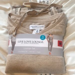3 Piece Lounge Set: